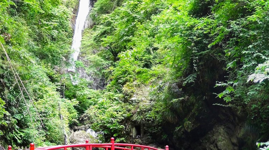 洒水の滝（神奈川県山北町）